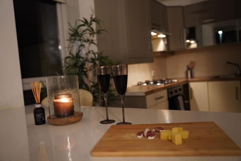 Skyview Retreat Spacious Comfort Lucan Buitenkant foto